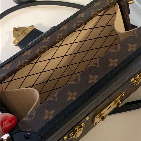 Some scratches still in good condition - Picture 4 of 4